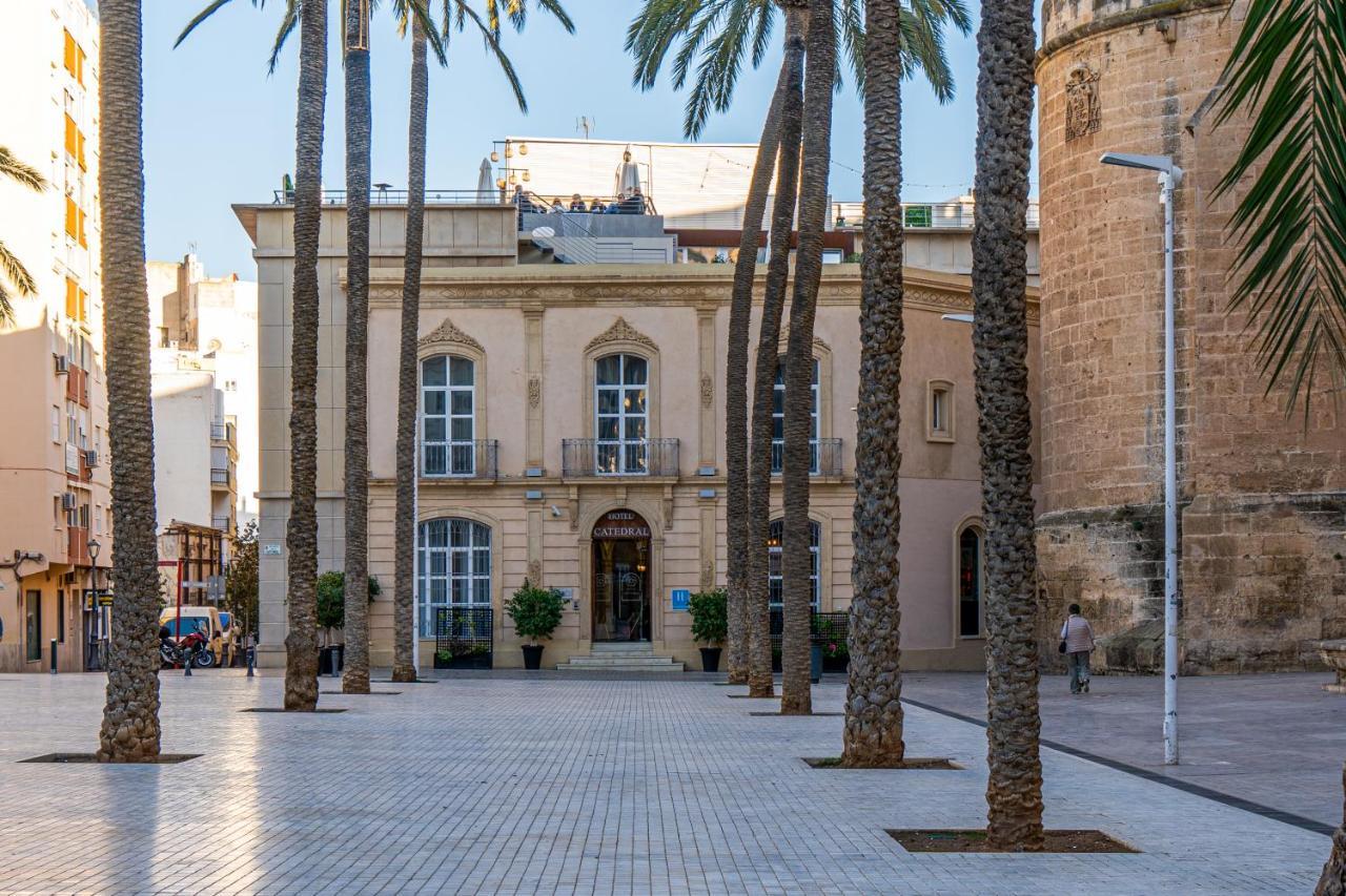 Catedral Almeria Exterior photo