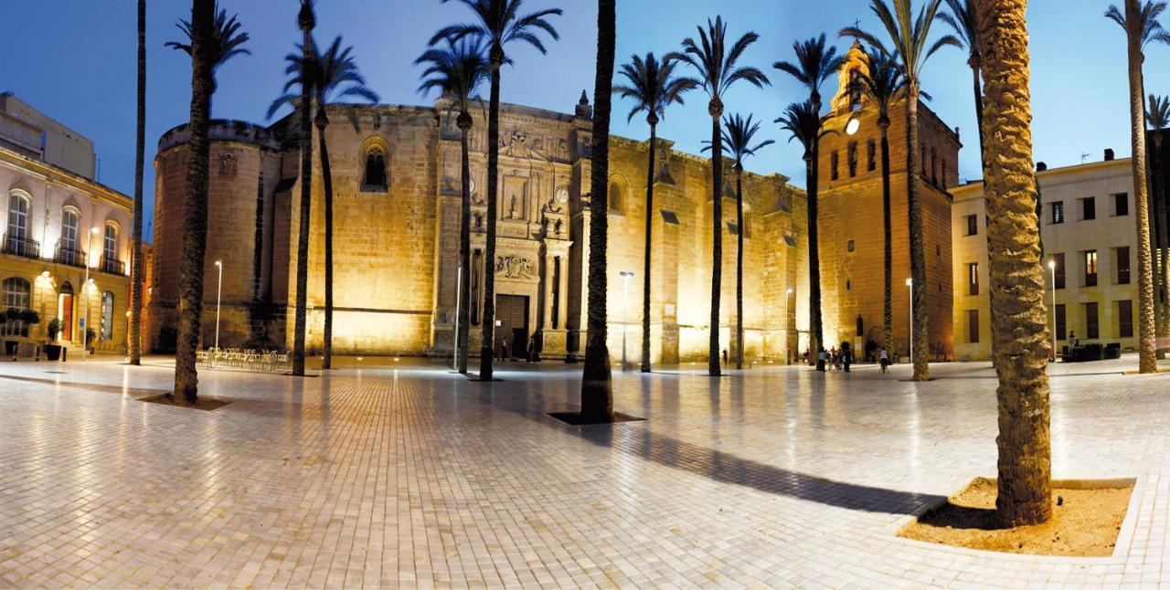 Catedral Almeria Exterior photo